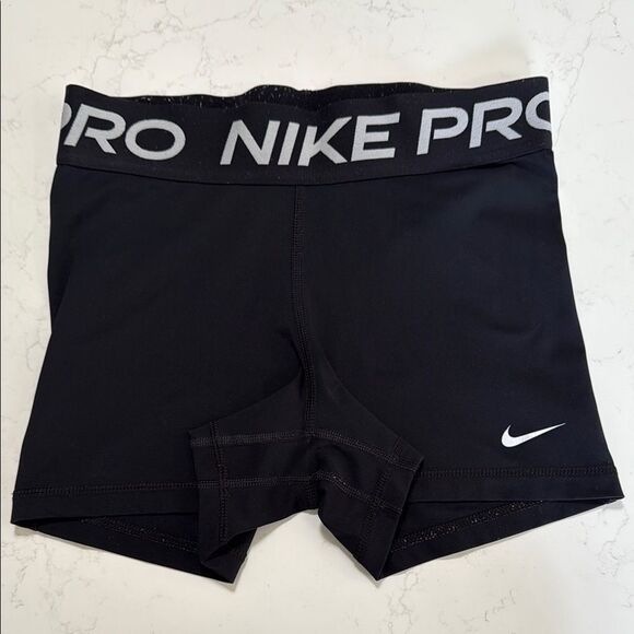 Nike Black Performance Shorts.  Dri-fit. Size Small. - Picture 1 of 3